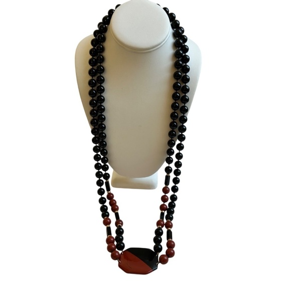 Vintage Beaded Necklace Double Strand w/ Plaque Marble or Glass - Picture 3 of 7